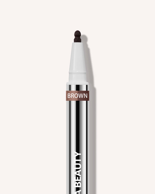 Dual Lip Stain Brown, nærbillede af spidsen #brown